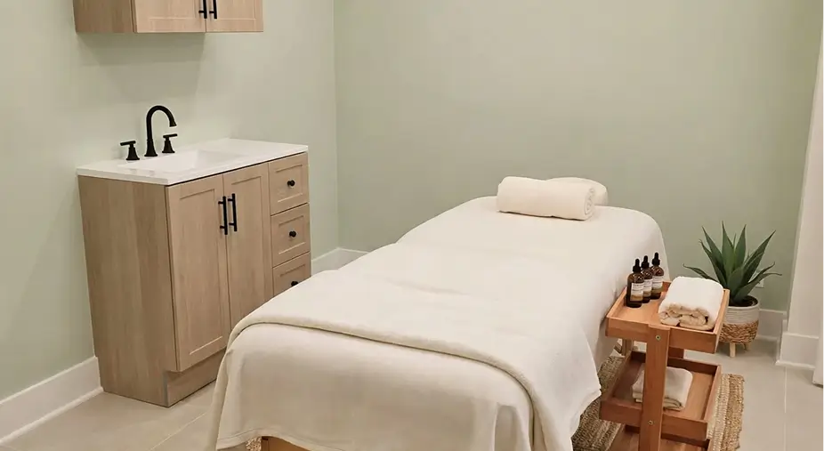 Salon suite 4